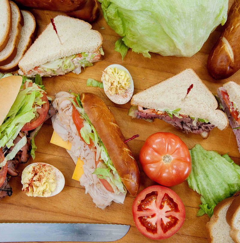 Ryan's Deli Cafe