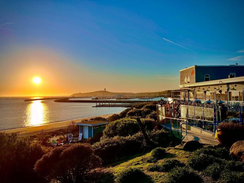 Sam's Chowder House – Half Moon Bay