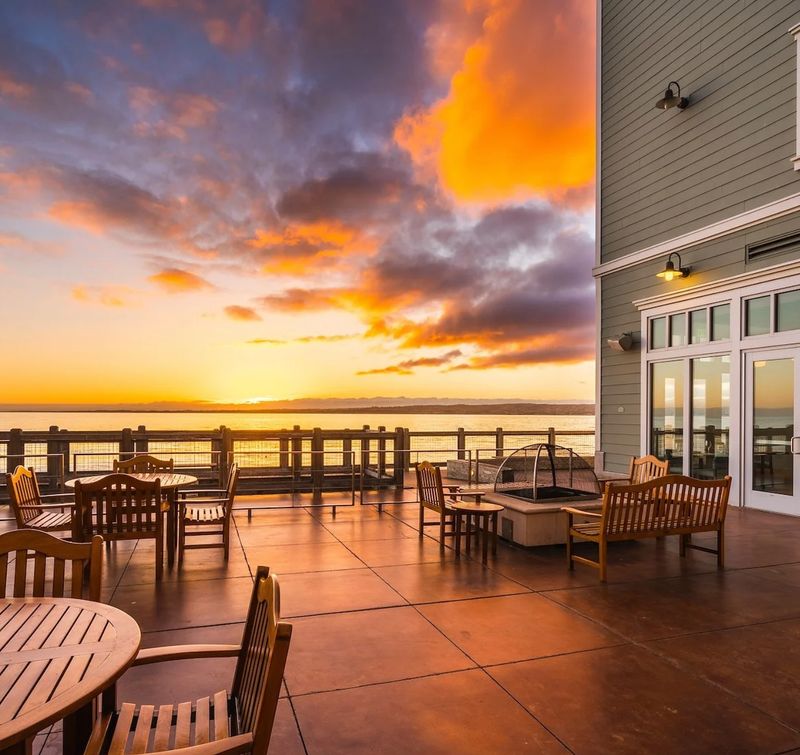 The C Restaurant + Bar