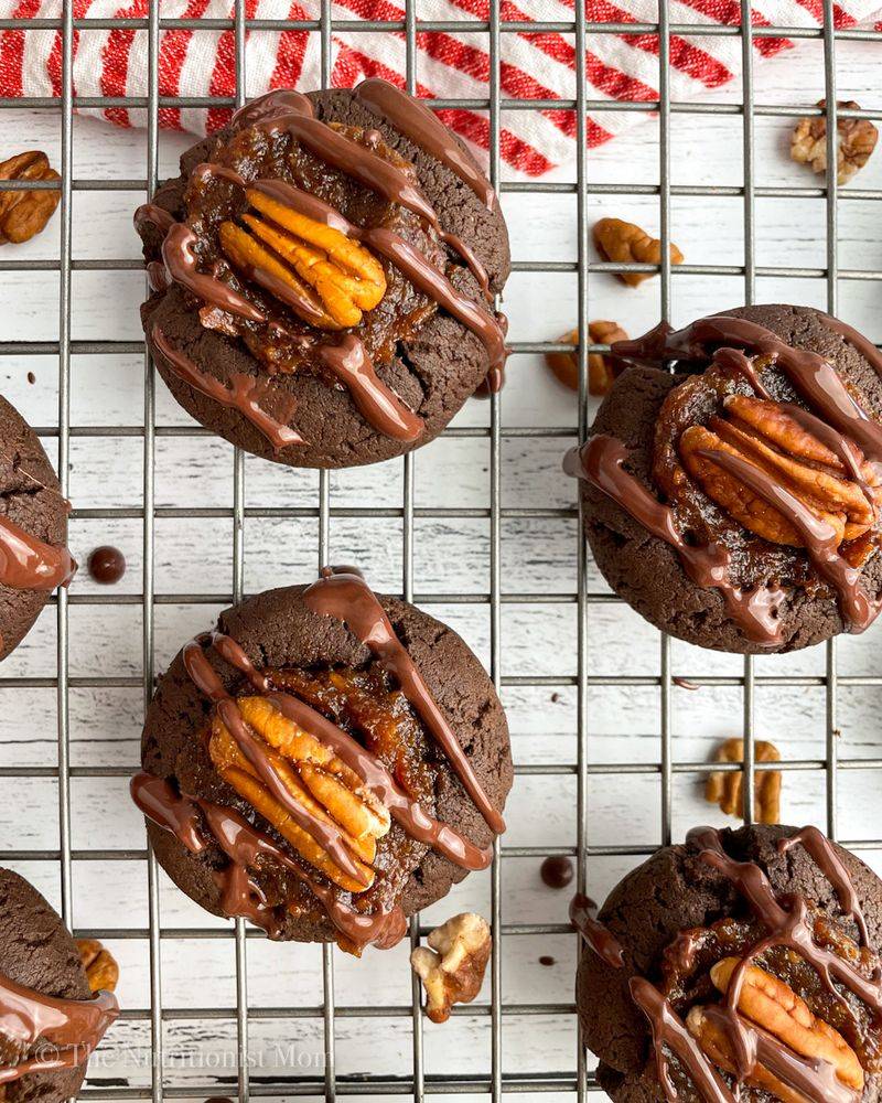 Flourless Chocolate Turtle Cookies