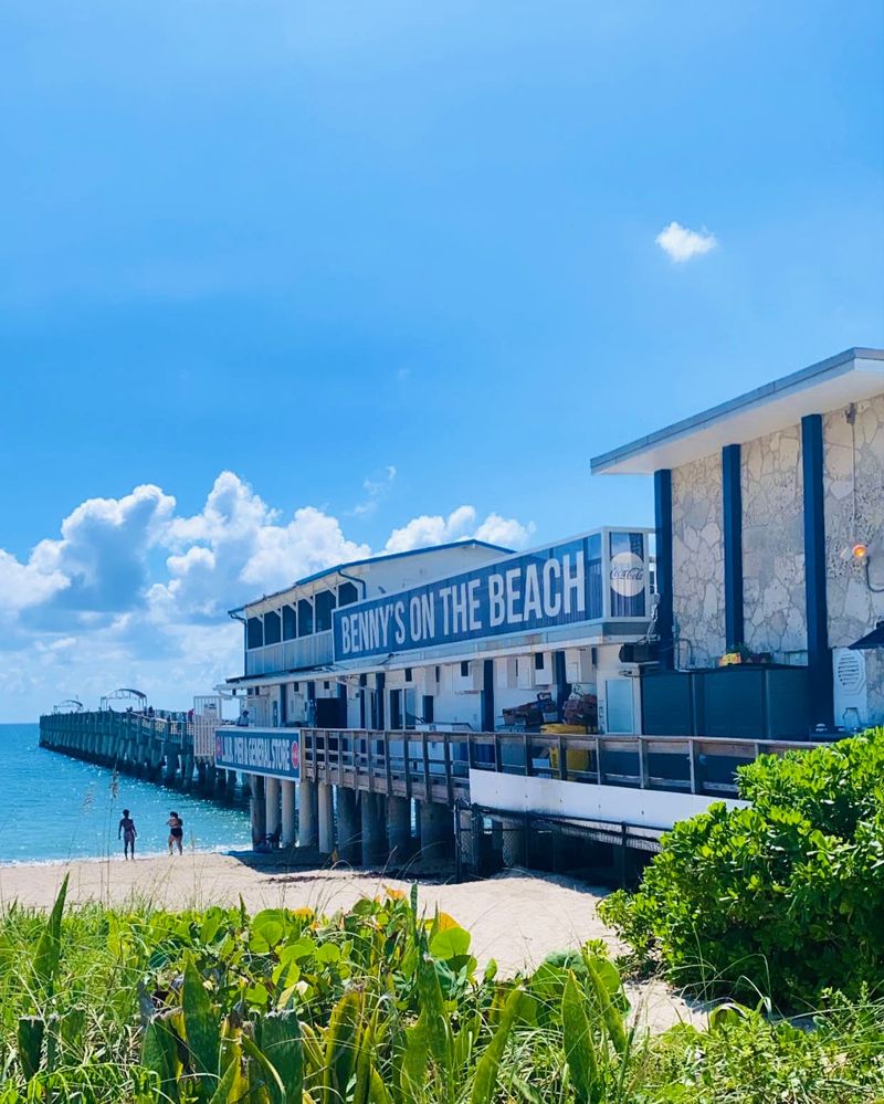 Benny's On The Beach - Pier, Lake Worth Beach