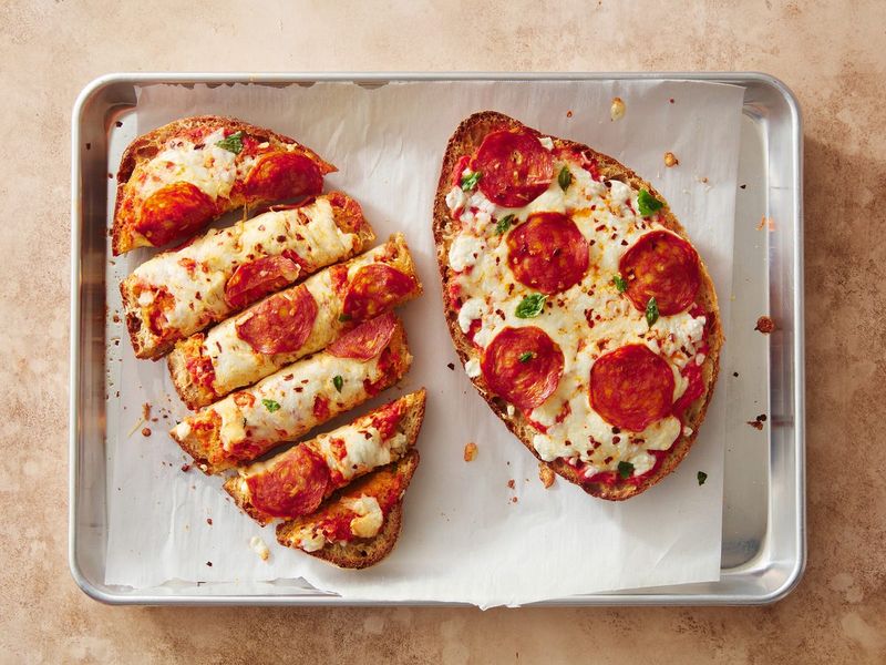 Bagel Pizza