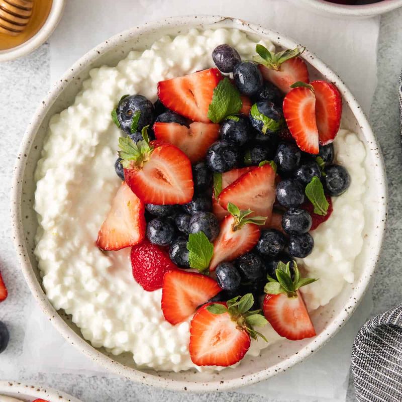 Cottage Cheese with Fresh Fruit