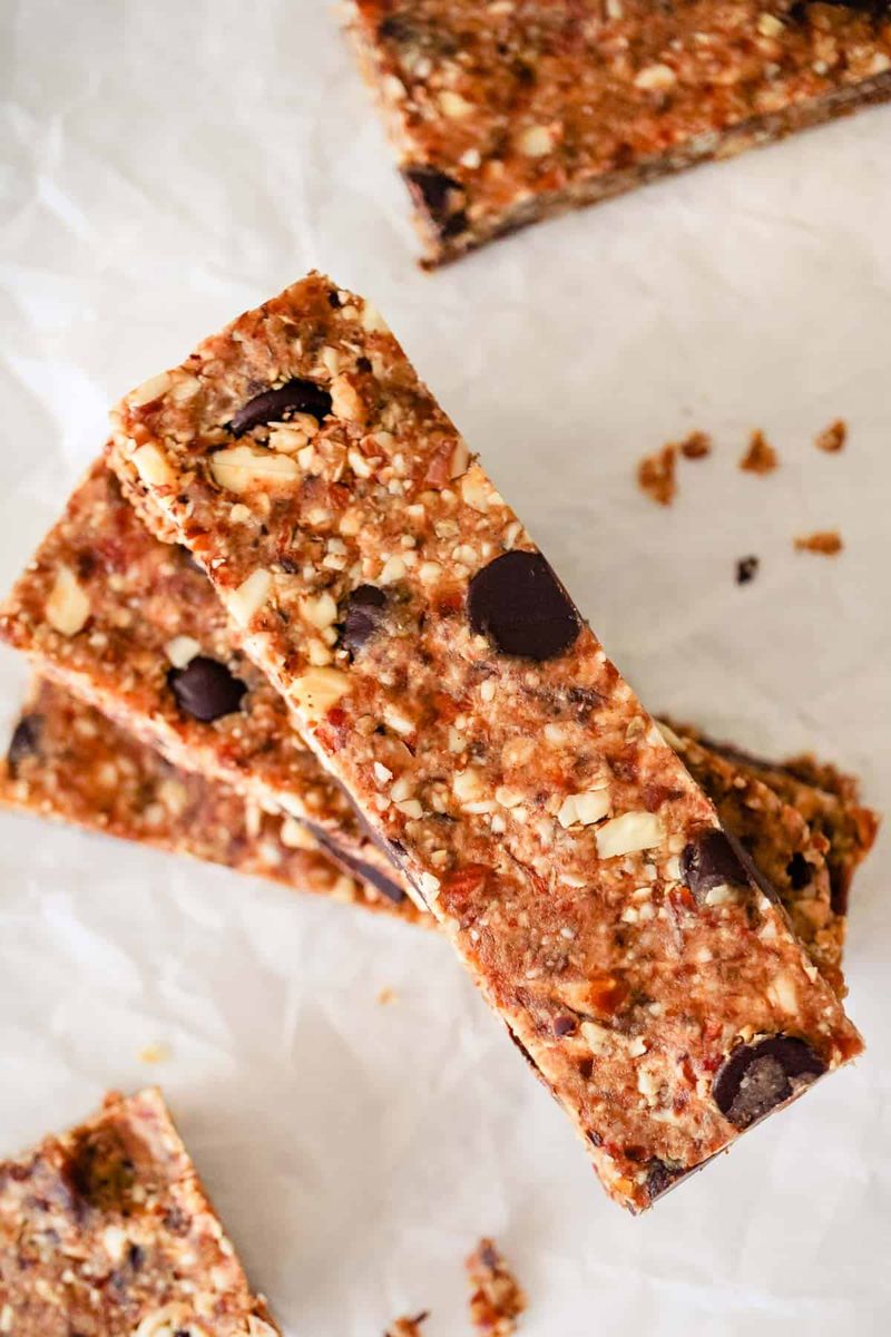 Oats and Dates Power Bars