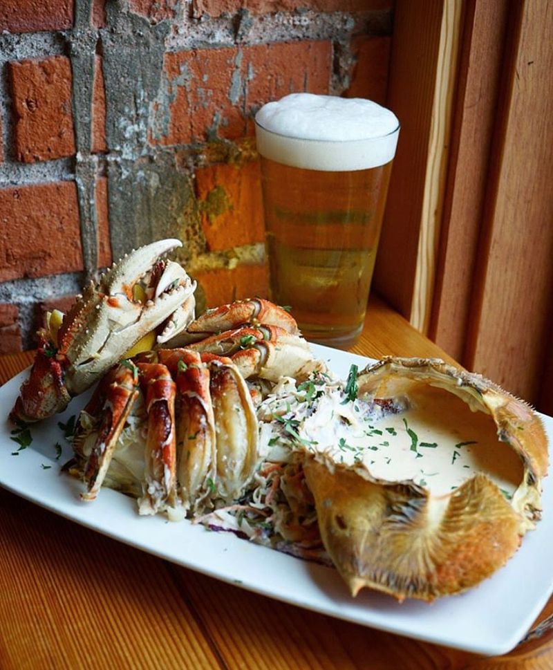 Taylor Shellfish Oyster Bar