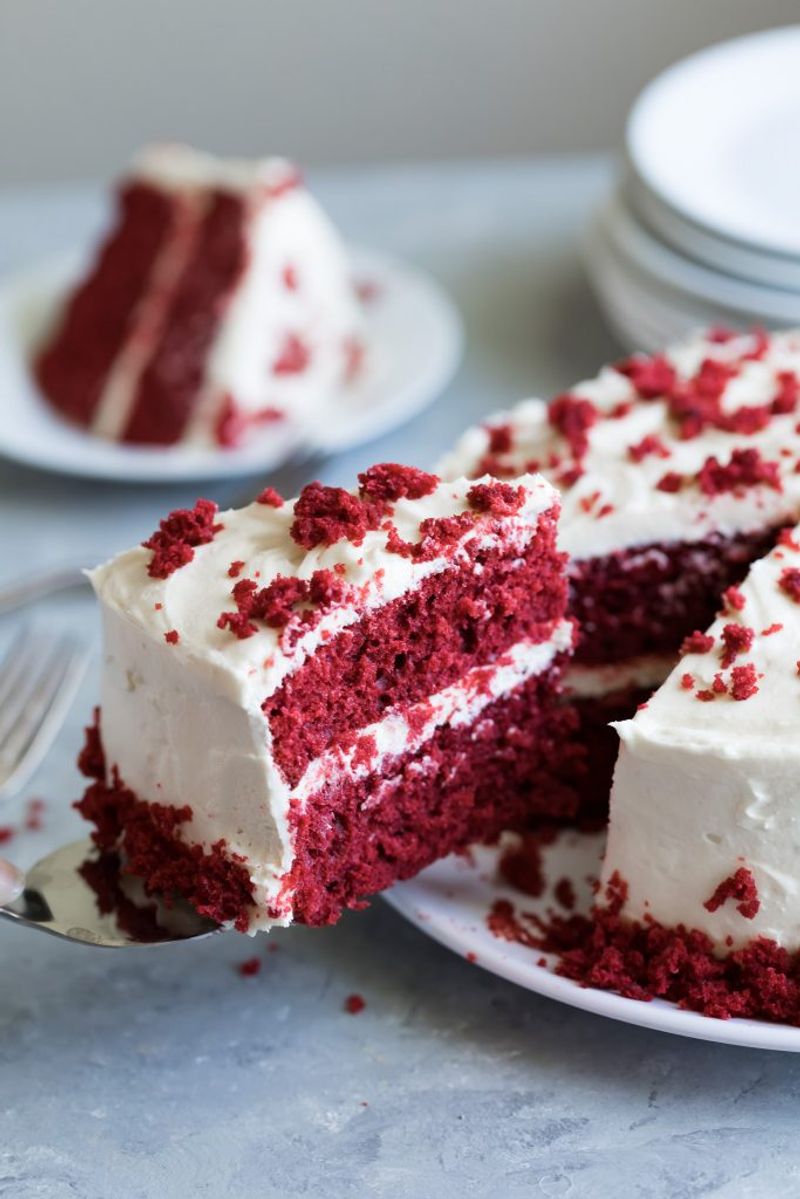 Red Velvet Cake - Crimson Dessert Mystery