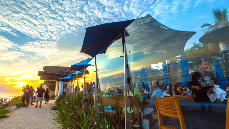 The Boathouse at Hendry's Beach – Santa Barbara