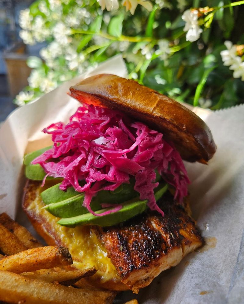 Big Gun's Southern Charm Burger Experience