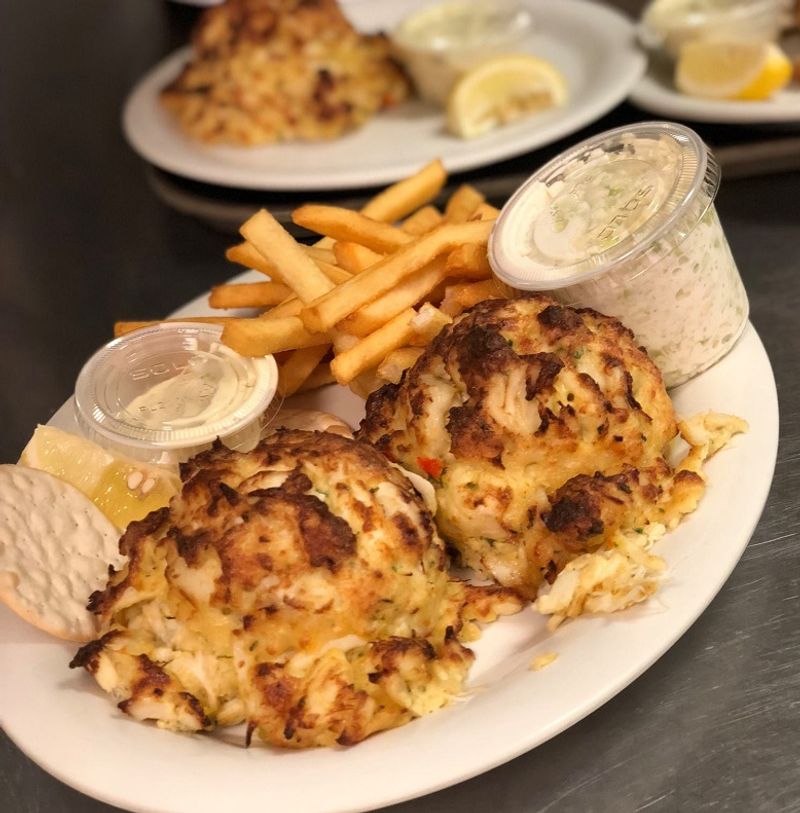 Box Hill Pizzeria and Crab Cakes — Abingdon