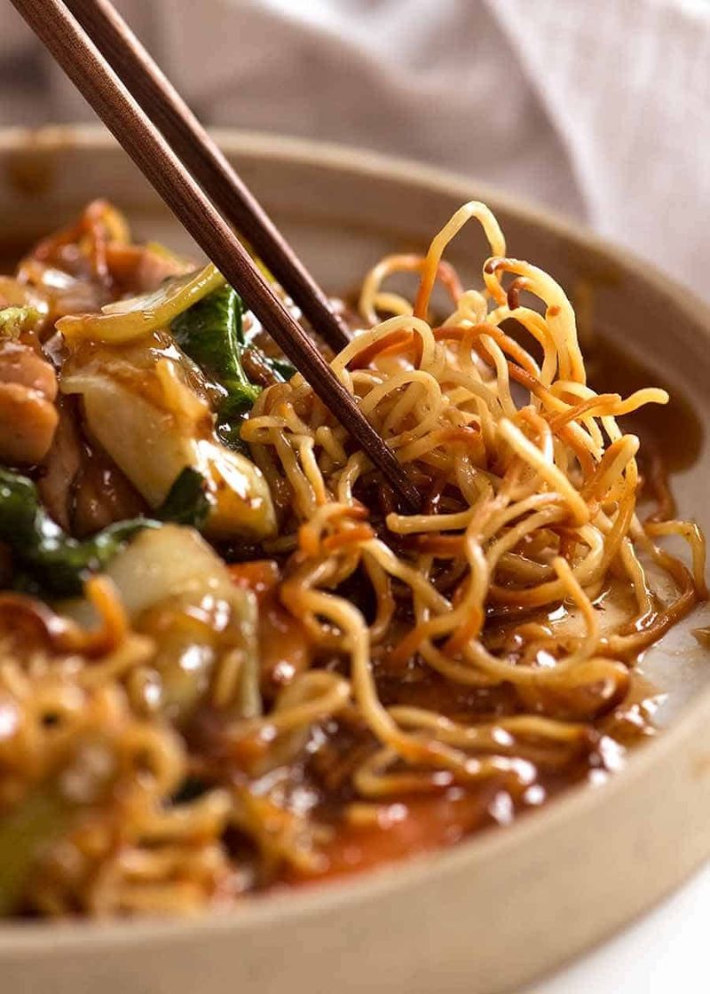 La Choy Chow Mein: Retro Asian-Inspired Dinners