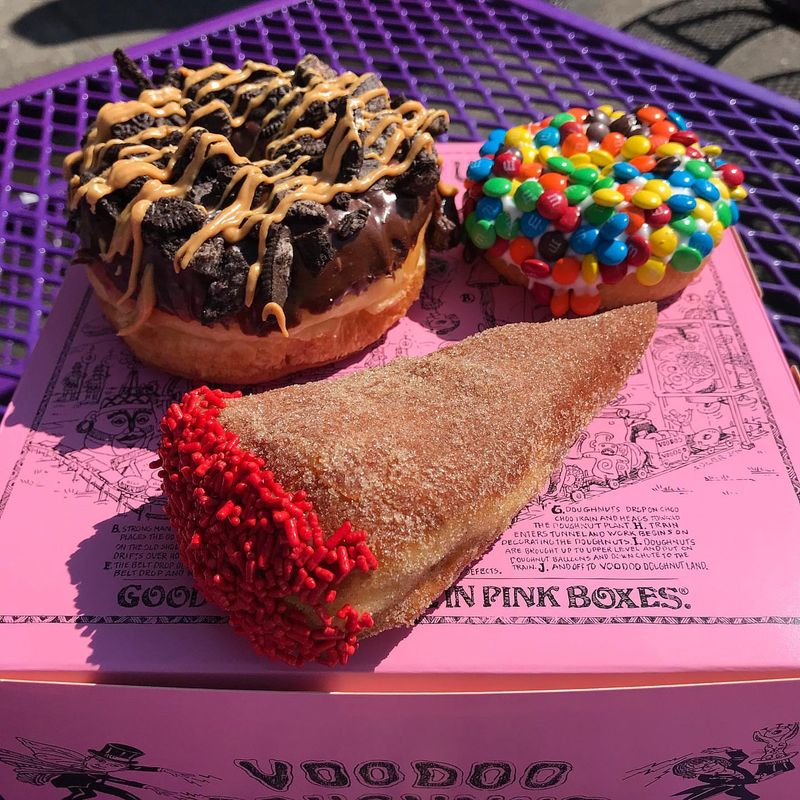 Voodoo Doughnut, Houston