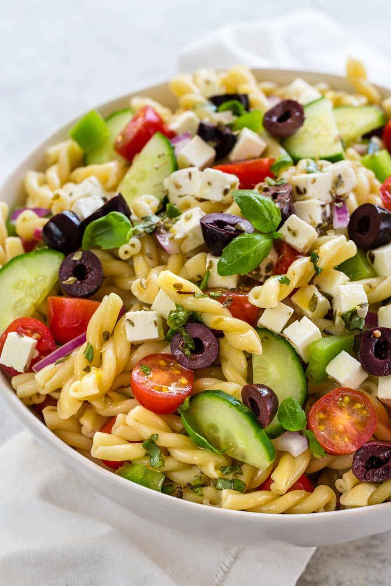 Lemony Dill Greek Pasta Salad