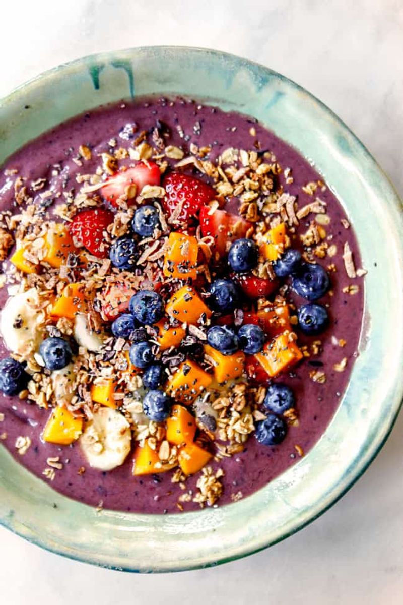 Radiant Berry & Acai Smoothie Bowl