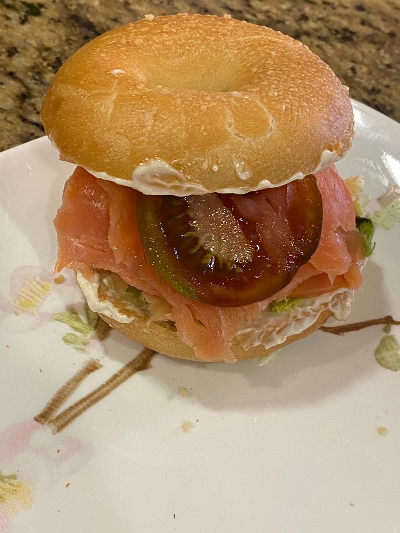 Alaska – Salmon Sandwich