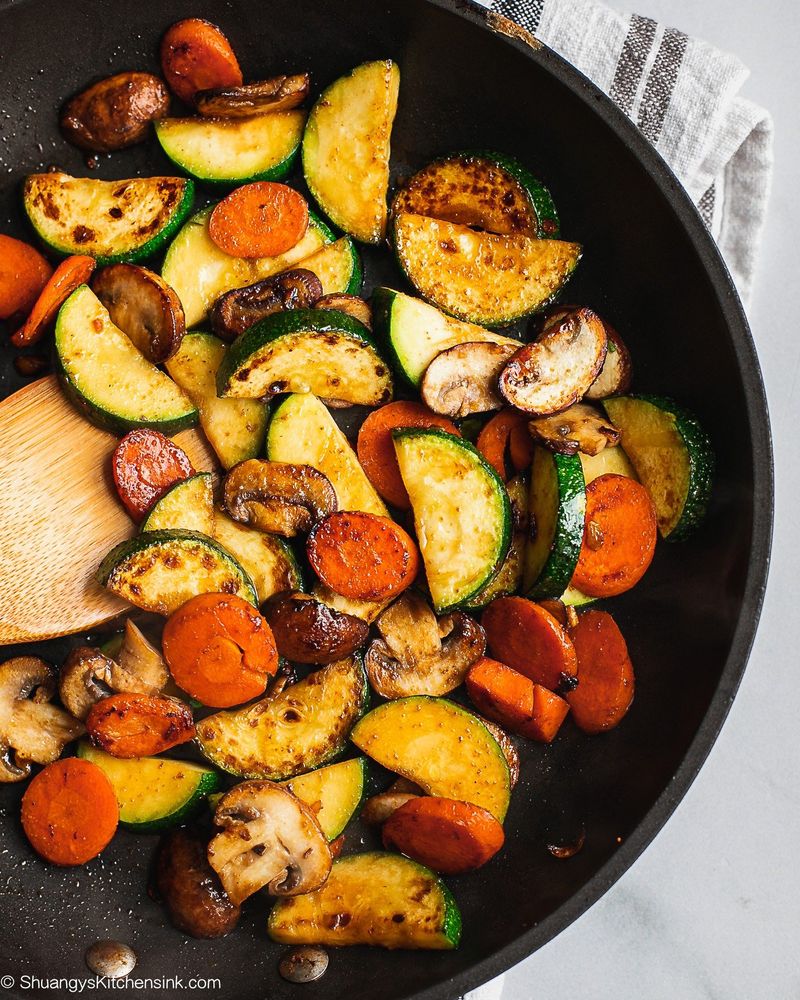 Zucchini and Mushroom Stir-Fry