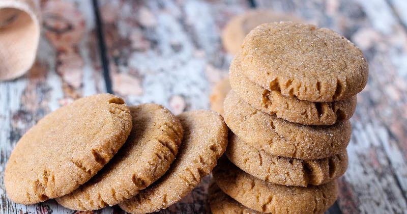 West Virginia – Molasses Cookies