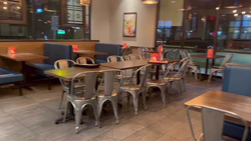 When the Queens Restaurant Is Expected to Open