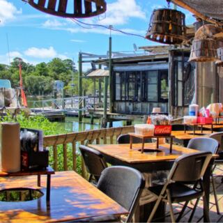 A Food Lover’s Weekend on Georgia’s Coast: 8 Places to Try Local Favorites